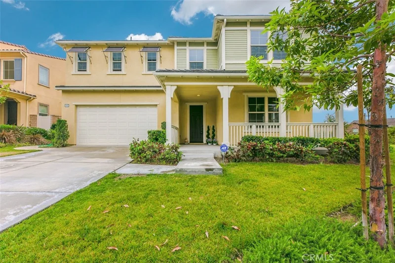 872 San Felipe, Azusa, CA 91702