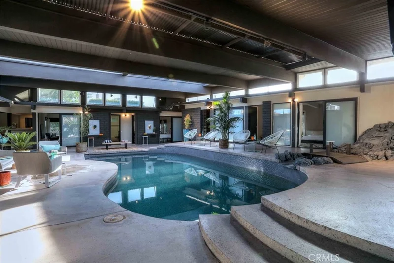 3007 Java, Costa Mesa, CA 92626