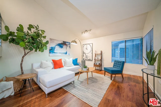 620 Hyde Park #127, Inglewood, CA 90302