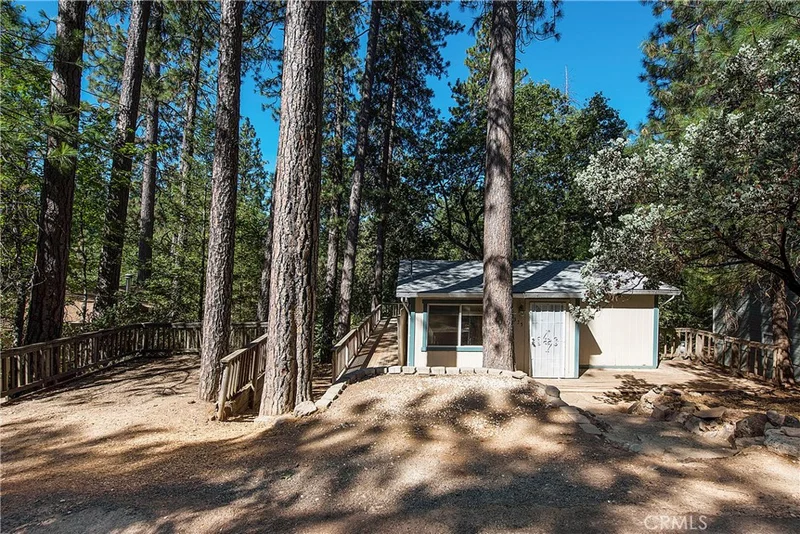 12335 Black Oak, Loch Lomond, CA 95461