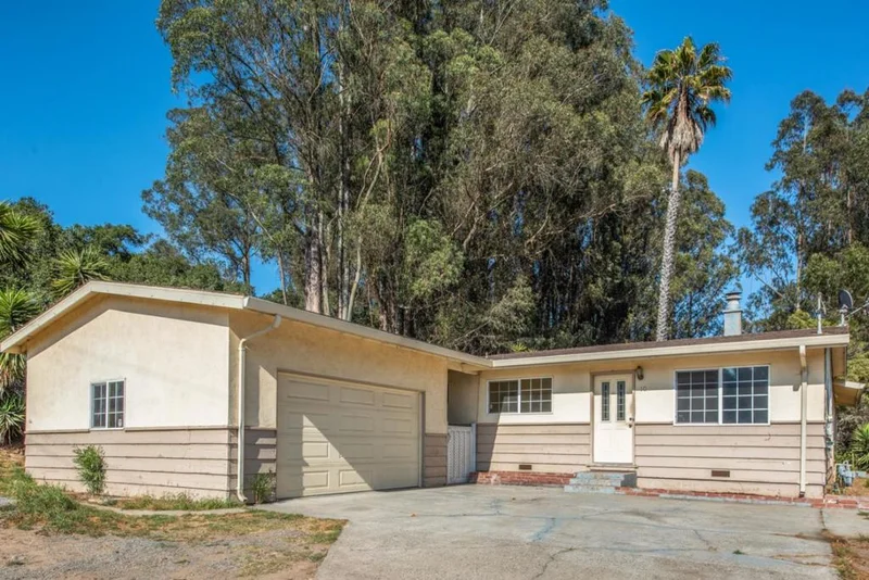10 Pope, Salinas, CA 93907