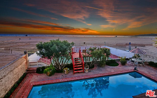 1038 Palisades Beach, Santa Monica, CA 90403