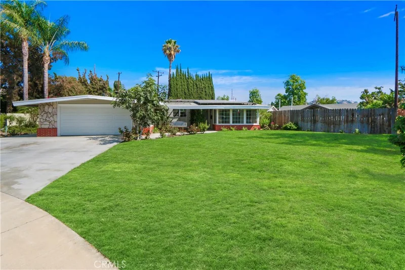 455 Noble, Orange, CA 92869