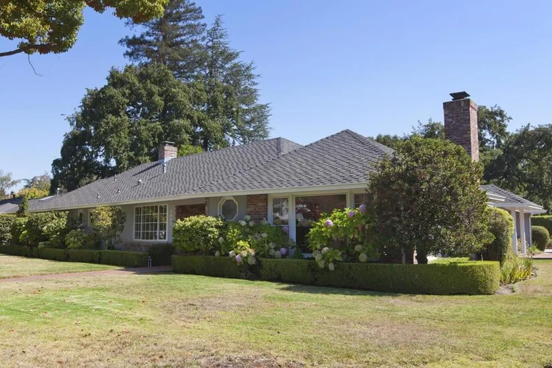 1895 Oakdell, Menlo Park, CA 94025
