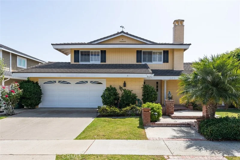 9072 Adelia, Huntington Beach, CA 92646