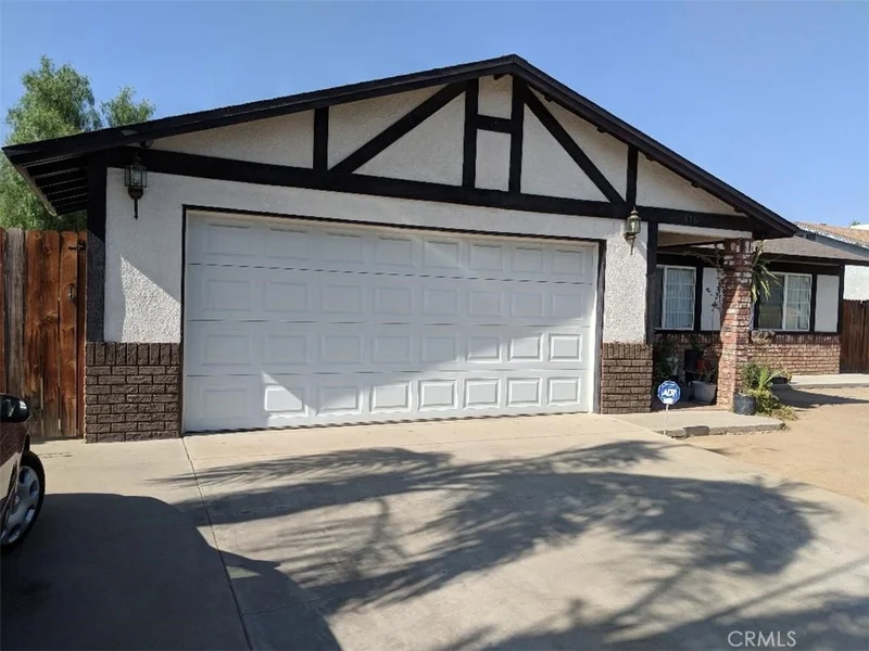 416 11th, Perris, CA 92570