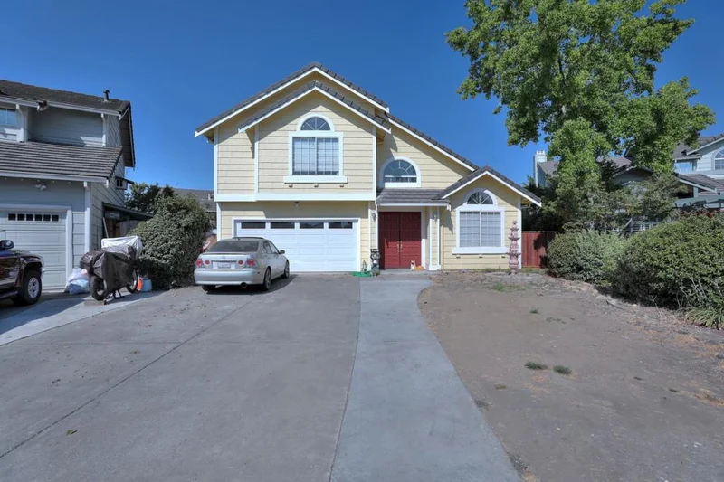 273 Prairiewood, San Jose, CA 95127
