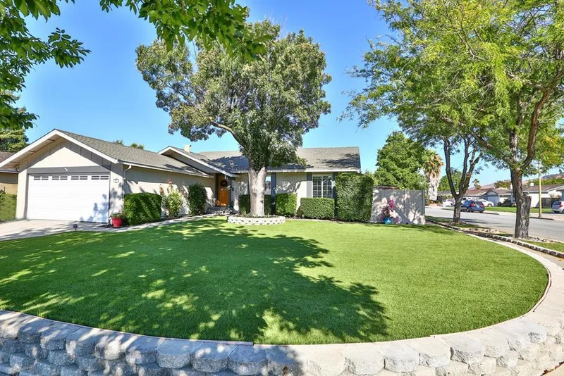 6196 Tuolomne, San Jose, CA 95123