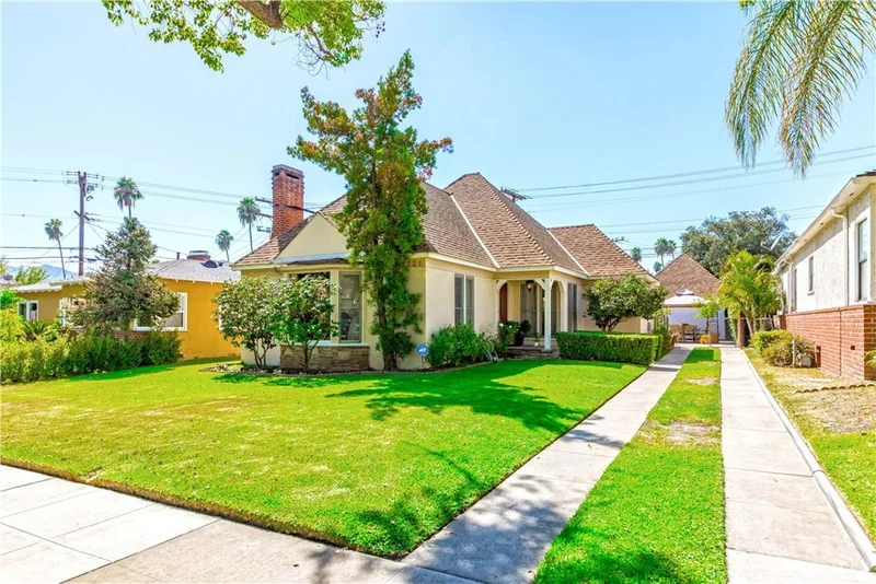 1121 Norton, Glendale, CA 91202