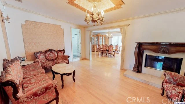 7864 Fulton, North Hollywood, CA 91605