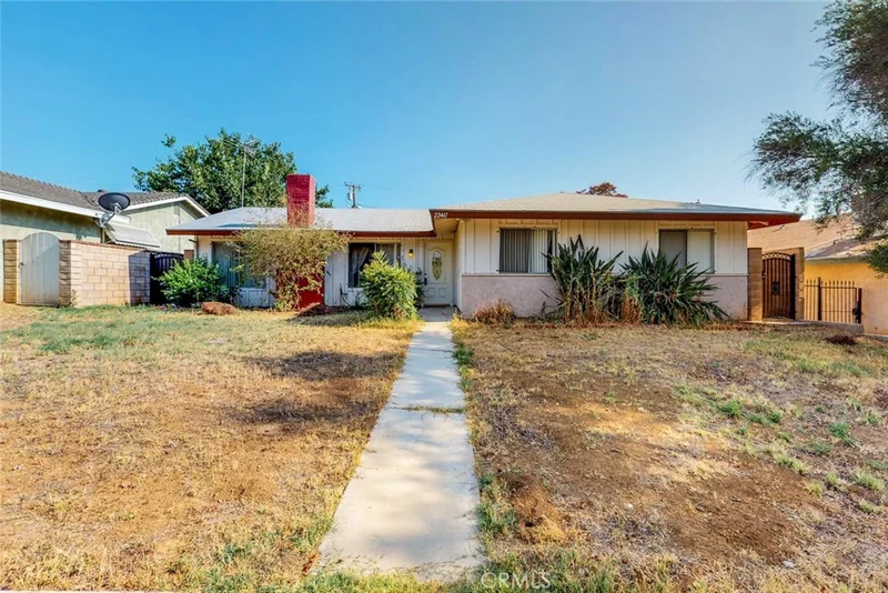 22461 De Soto, Grand Terrace, CA 92313