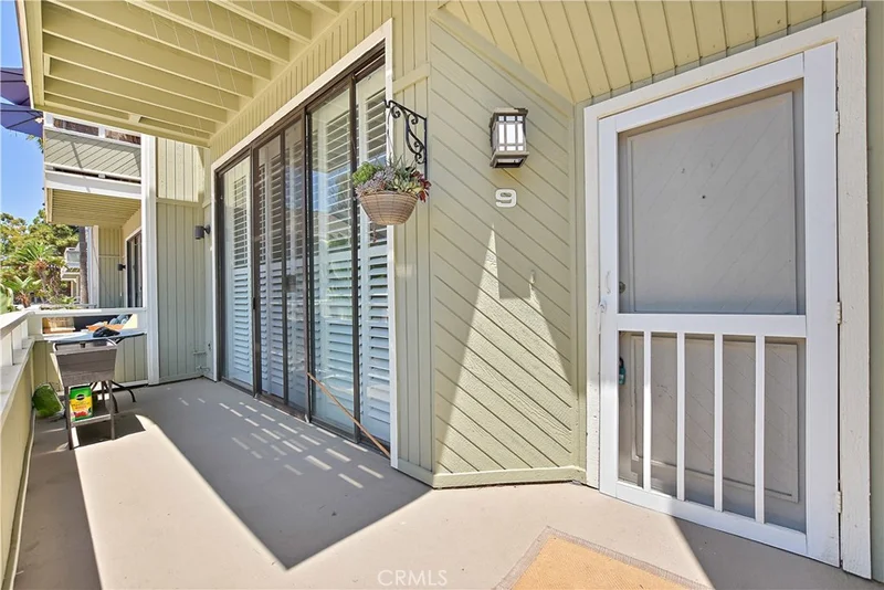 9 Kialoa Court 103, Newport Beach, CA 92663