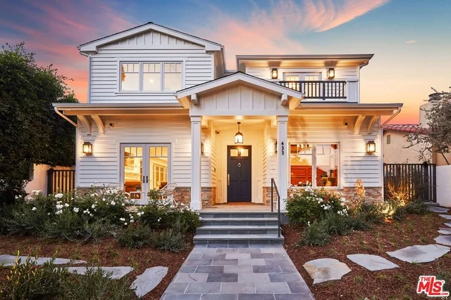 433 9th, Santa Monica, CA 90402