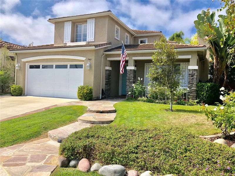 7943 Sitio Baniano, Carlsbad, CA 92009