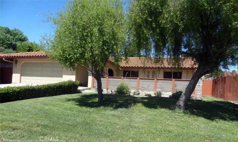 547 Rose, Paso Robles, CA 93446