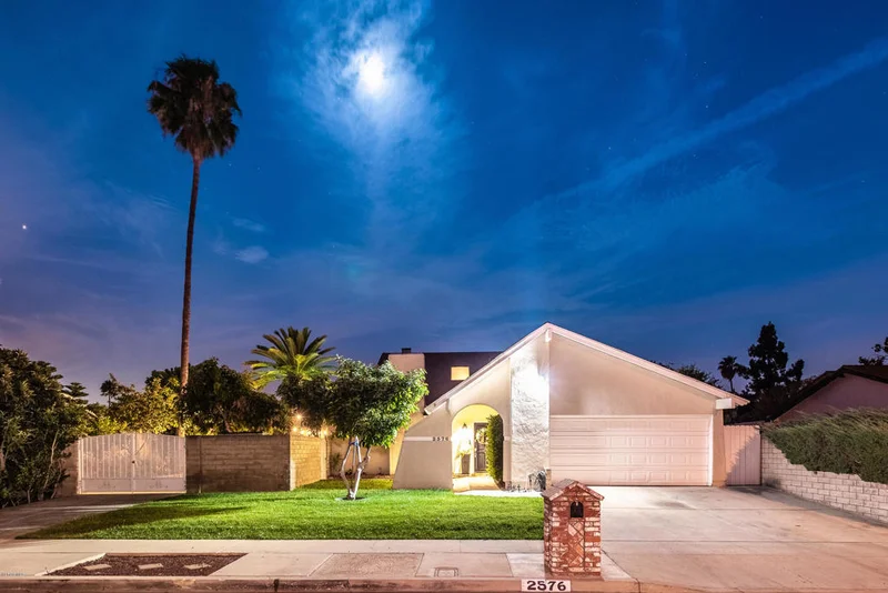 2576 Lynwood, Simi Valley, CA 93065
