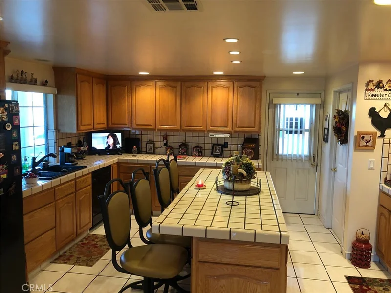 12527 Downey, Downey, CA 90242