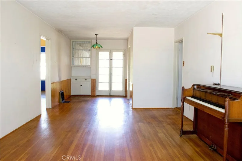 12244 Julius, Downey, CA 90242