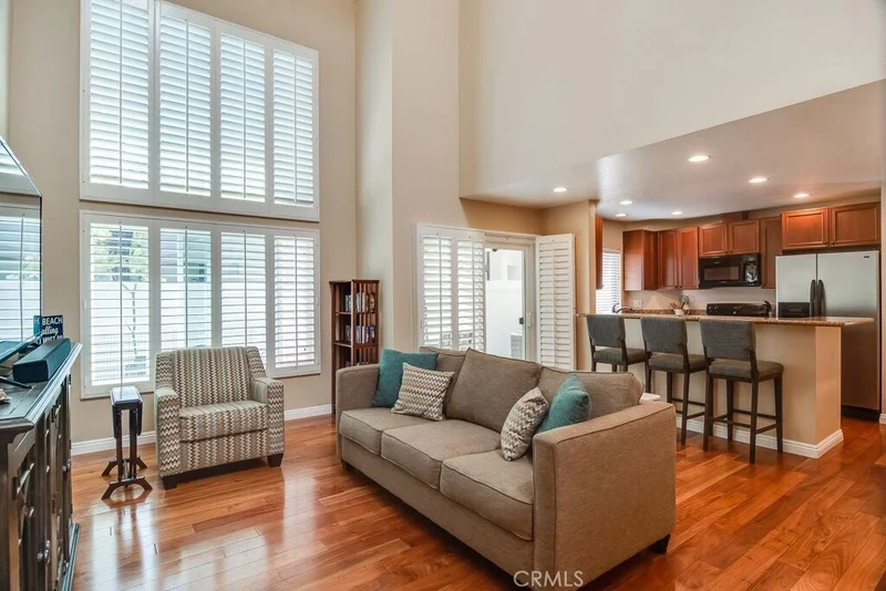 909 Lombard, Costa Mesa, CA 92626