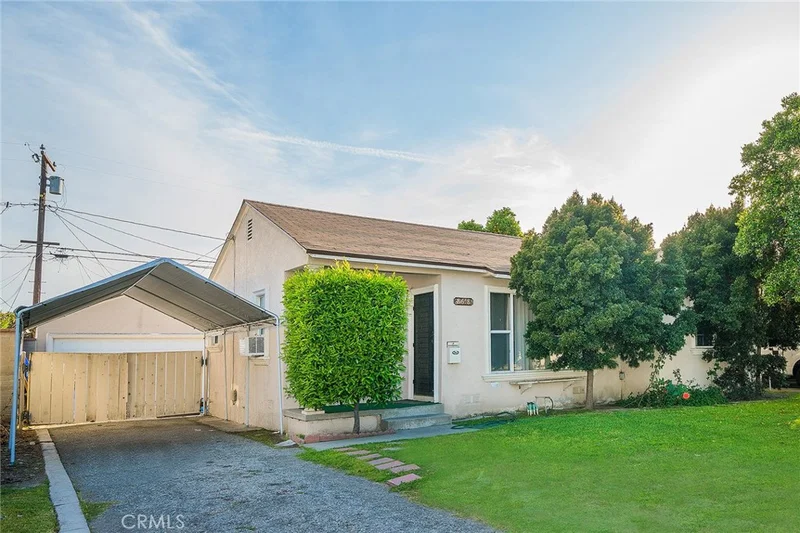 8618 Springer, Downey, CA 90242