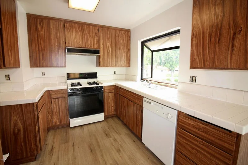 621 Thoreau Lane, Ventura, CA 93003