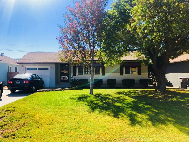 7734 Sycamore Ave, Riverside, CA 92504