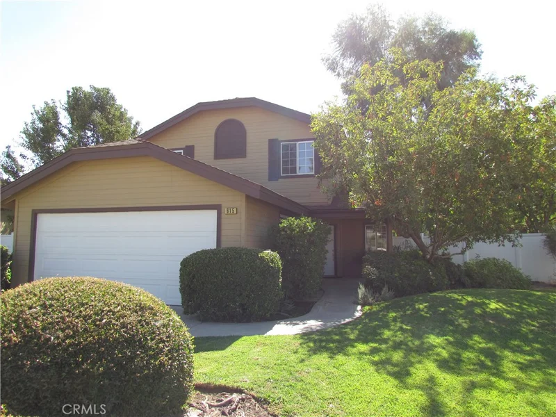 615 Rock Creek, Fresno, CA 93730