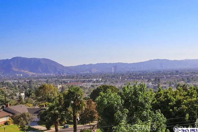 846 Groton, Burbank, CA 91504