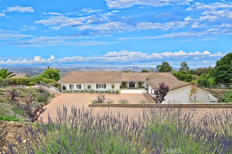 3 Roundup, Rolling Hills, CA 90274