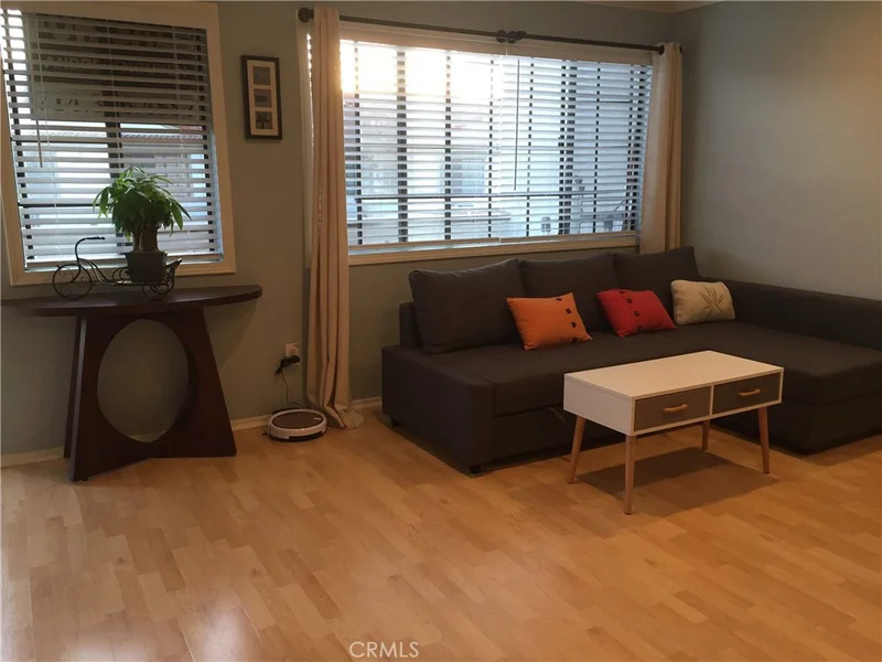 8800 Garden Grove Blvd #32, Garden Grove, CA 92844