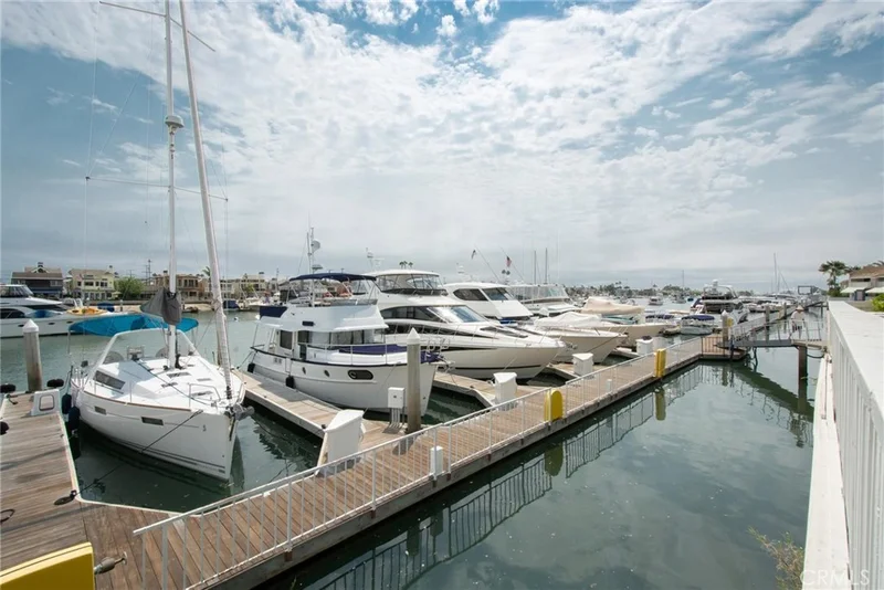 1025 Bayside Cove #102, Newport Beach, CA 92660