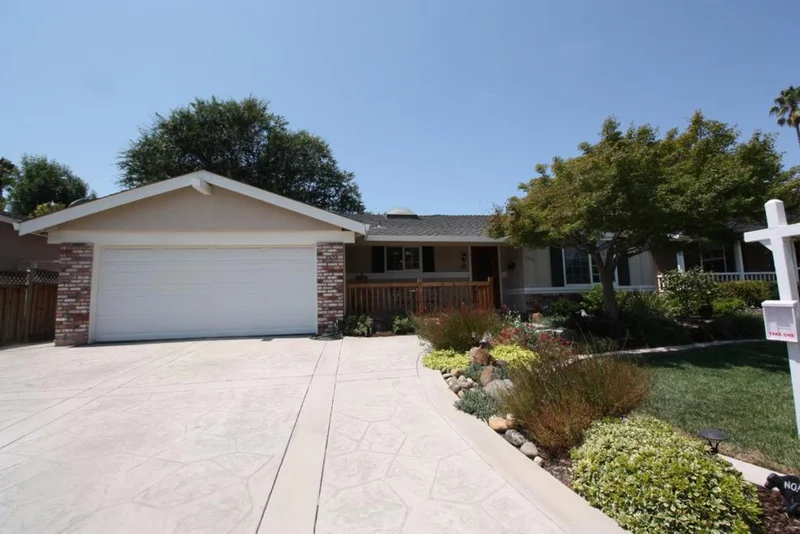 6173 Valley Glen, San Jose, CA 95123