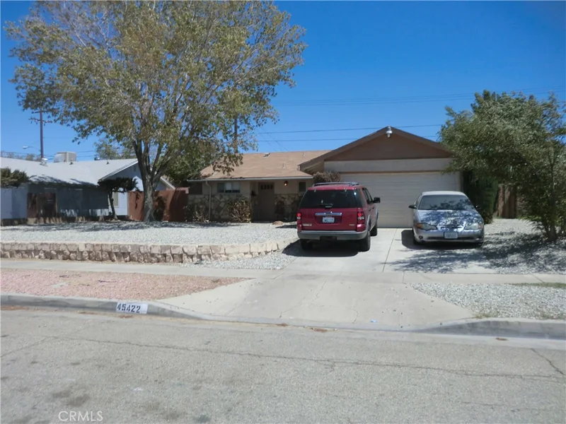 45422 5th, Lancaster, CA 93535