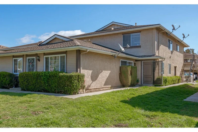 1156 Acadia, Ventura, CA 93003