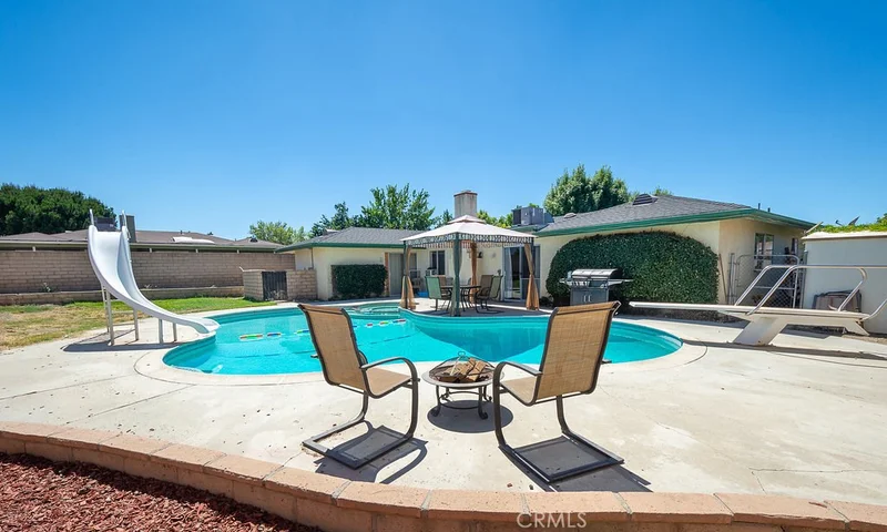 25400 Bellview, Hemet, CA 92544