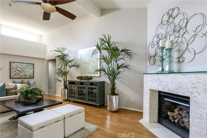 260 Cagney #303, Newport Beach, CA 92663