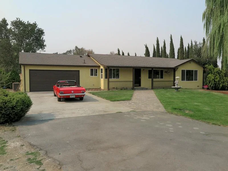 11675 New, Gilroy, CA 95020