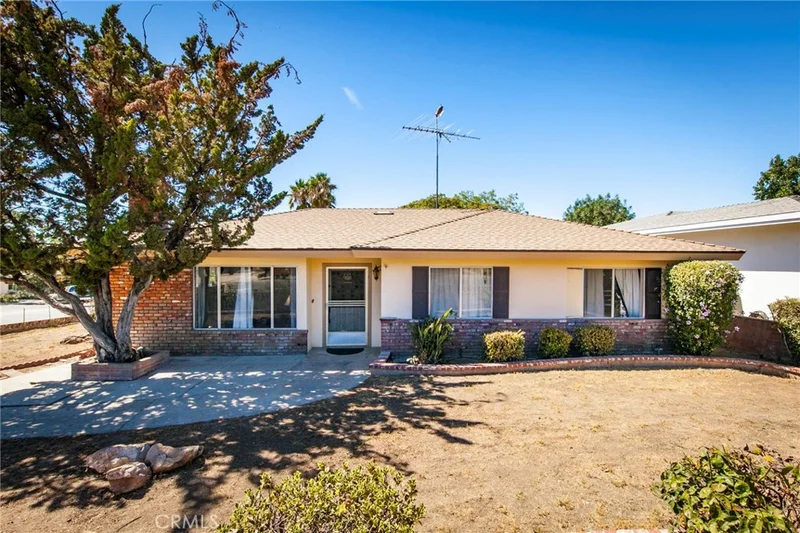 11688 Adams, Yucaipa, CA 92399