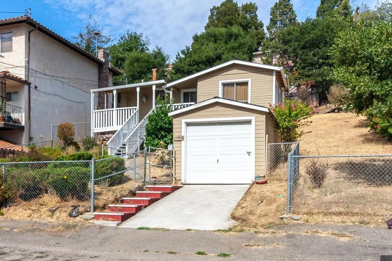 25910 Westview, Hayward, CA 94542