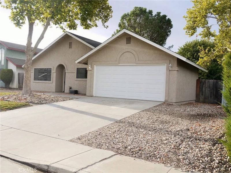900 Wade, Paso Robles, CA 93446