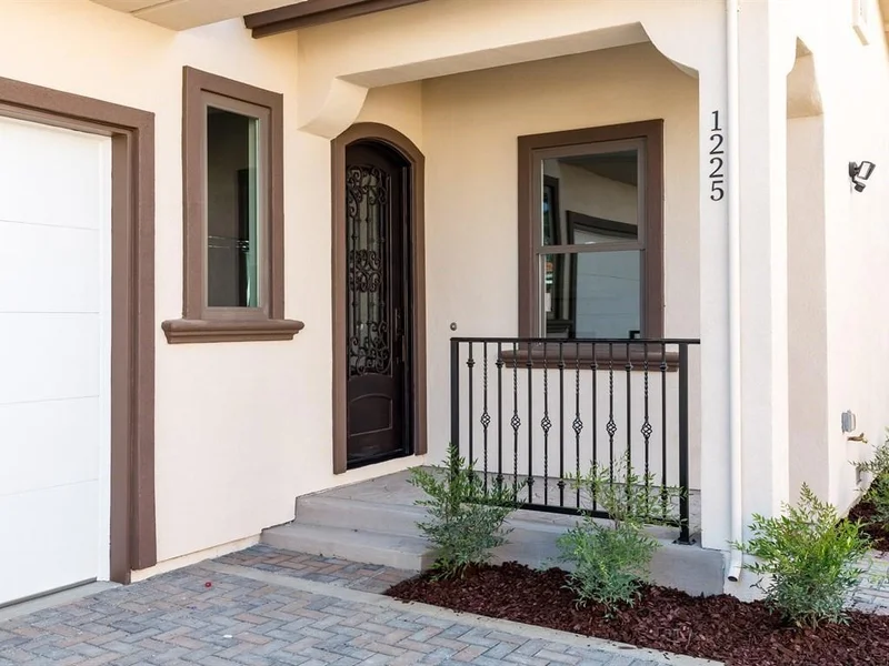1225 Walnut, Campbell, CA 95008