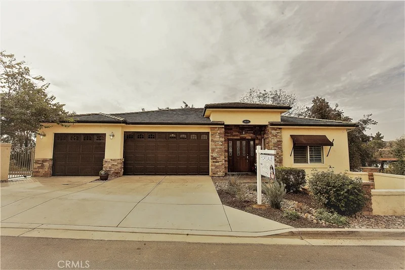 4630 Skyline, La Mesa, CA 91941