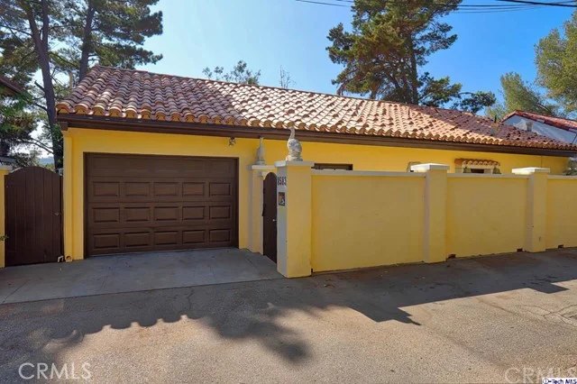 8583 Skyline, Hollywood Hills, CA 90046