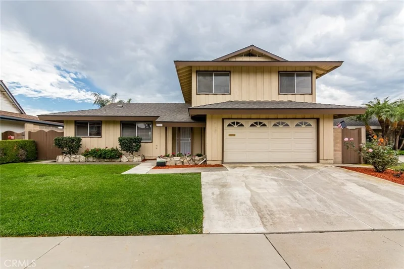 6302 Shields, Huntington Beach, CA 92647