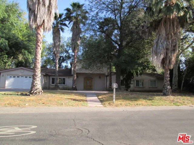 22858 Hatteras, Woodland Hills, CA 91367