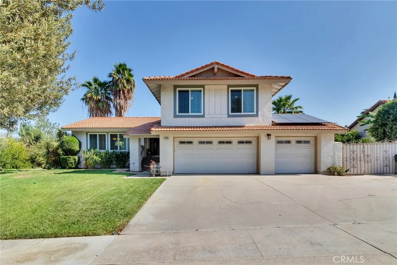 103 Cascade, Redlands, CA 92373