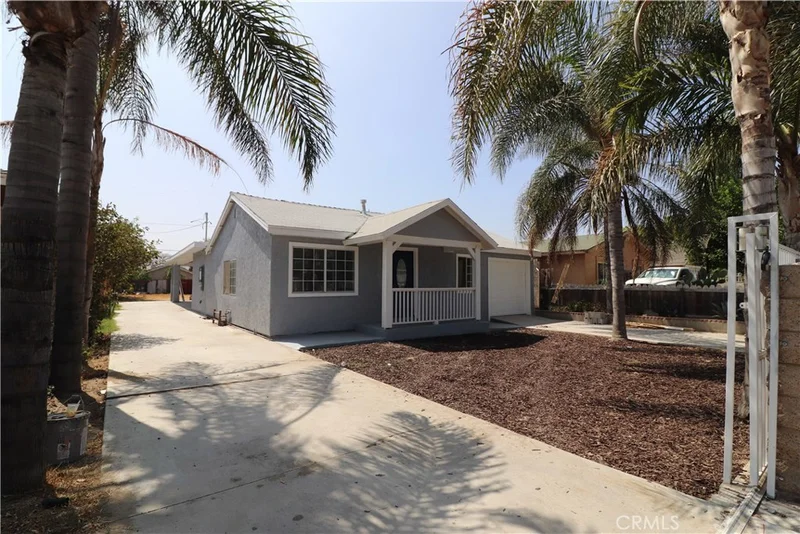 18771 10th, Bloomington, CA 92316