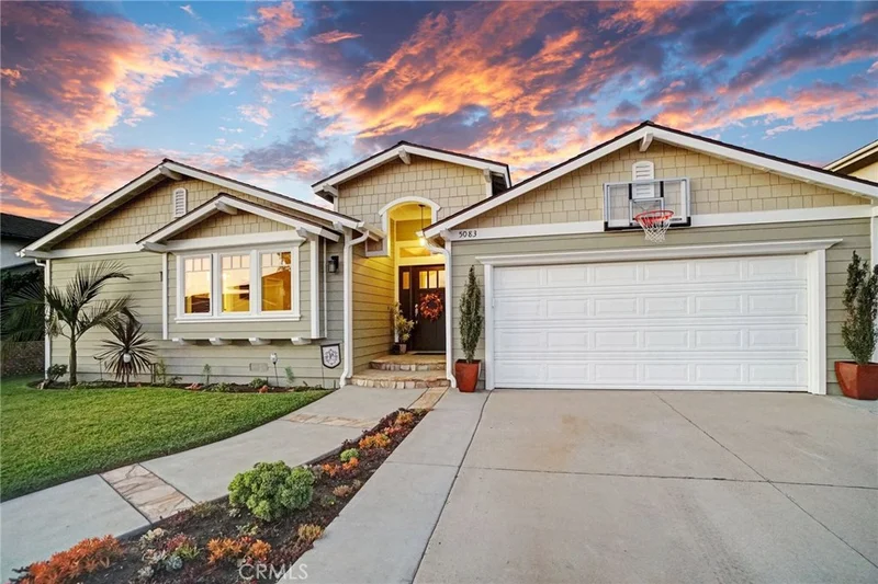 5083 Melbourne, Cypress, CA 90630