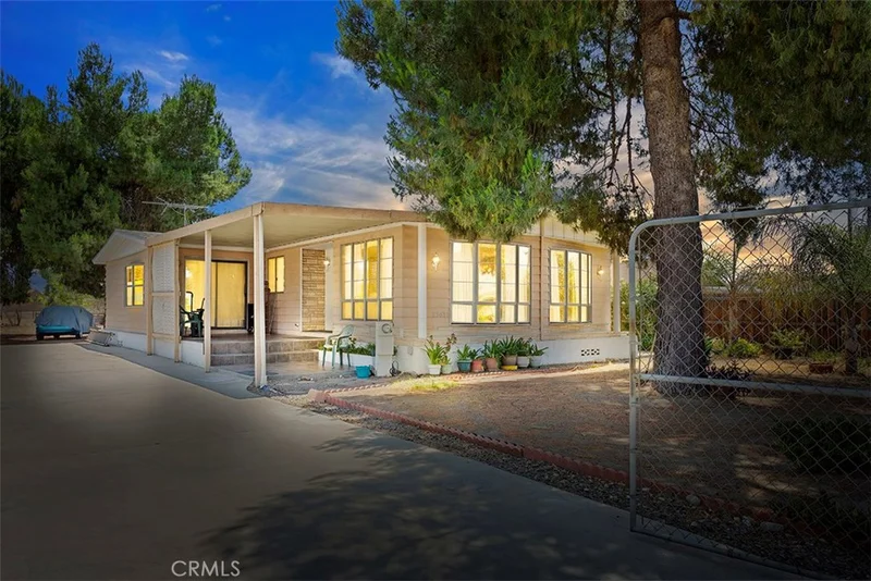 25630 Antelope, Romoland, CA 92585
