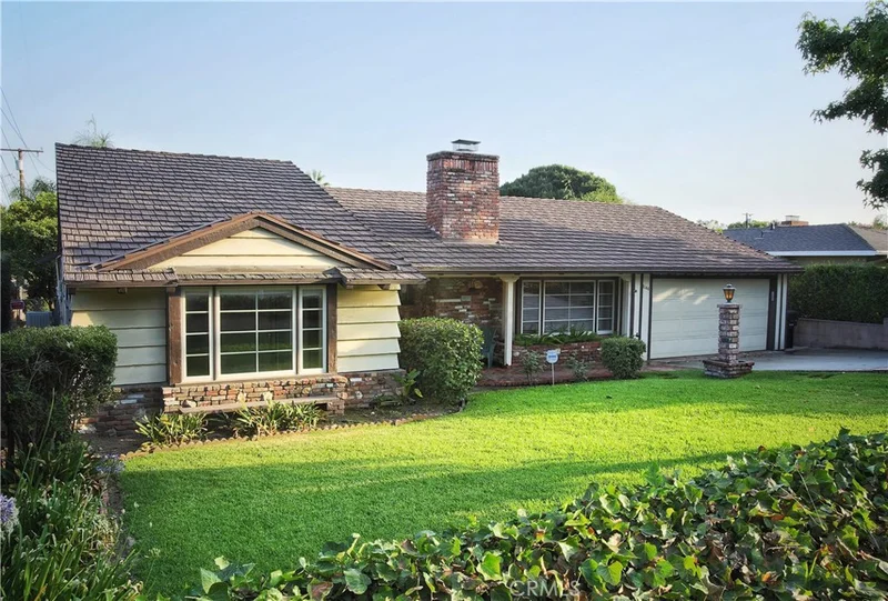1146 E. Lemon Ave., Monrovia, CA 91016